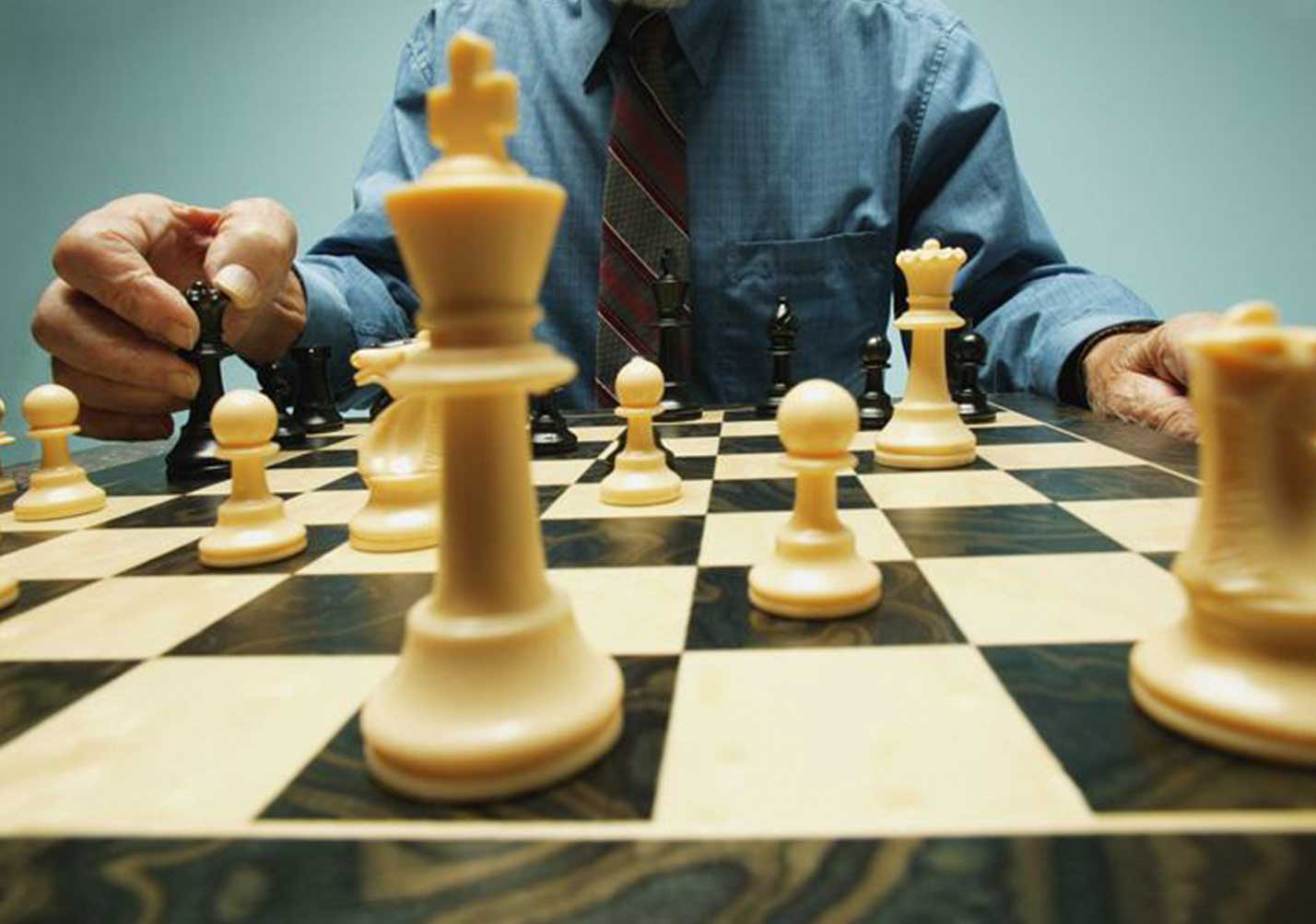 如何開(kāi)始你成功的電商之旅呢，探鳴建議從商業(yè)起名開(kāi)始！